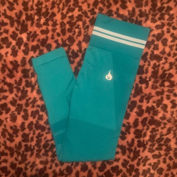 Ryderwear workout legging - Picture 2 of 3